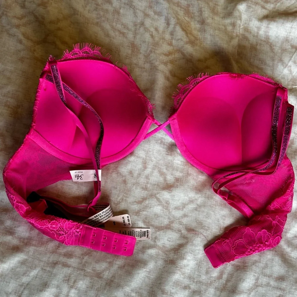 NEW VS Bombshell 💖 - Picture 2 of 7